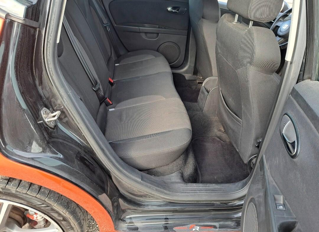 Seat Leon 2.0 TDI DPF FR