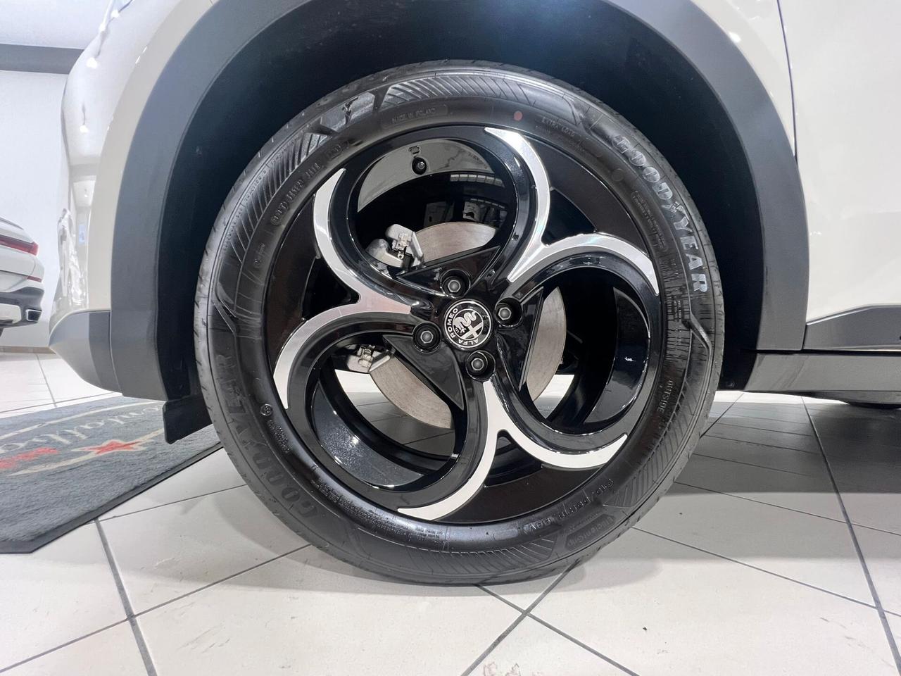 Alfa Romeo Junior 1.2 136 CV Hybrid eDCT6 Speciale