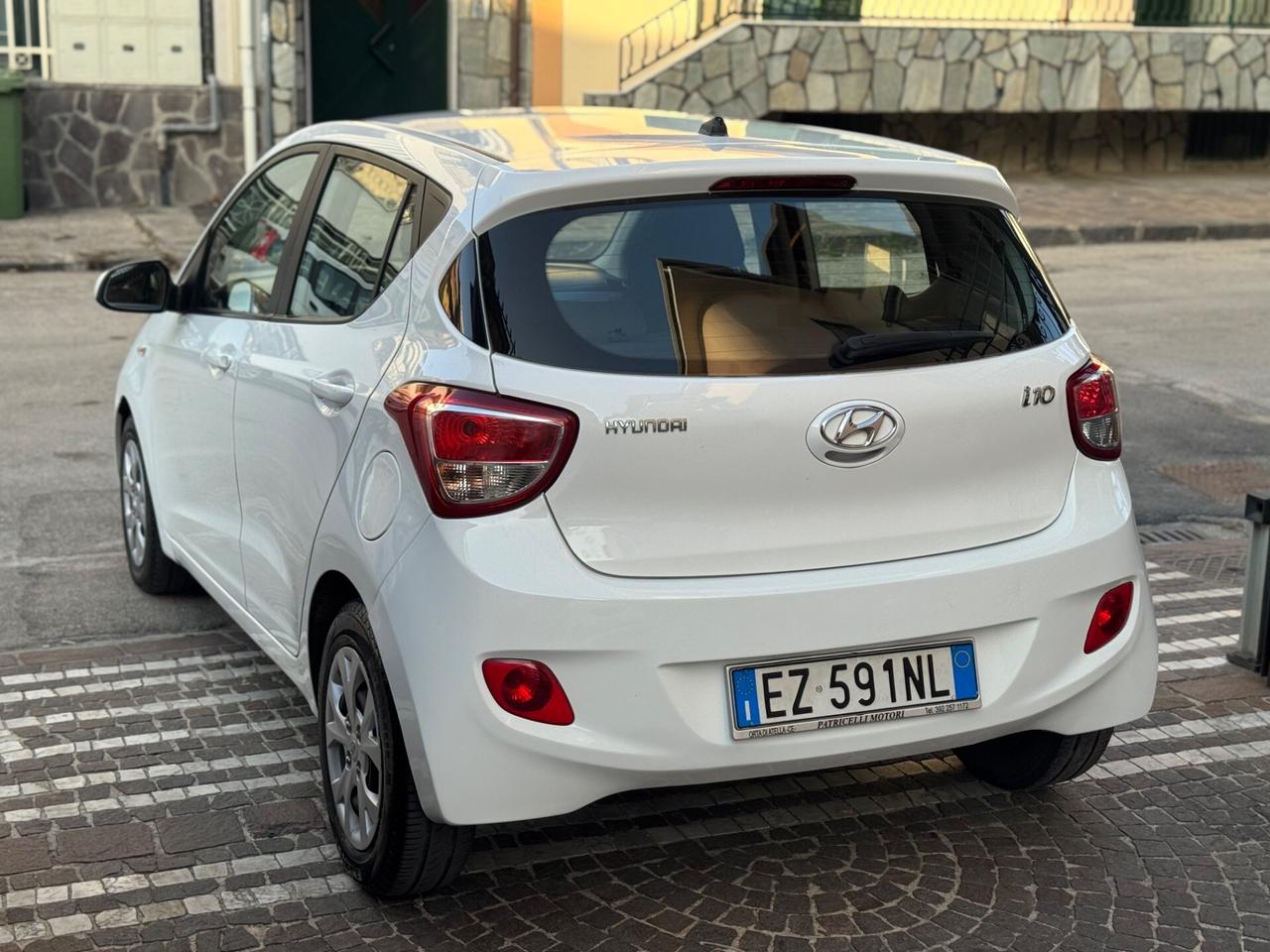 Hyundai i10 1.0 MPI Sound Edition