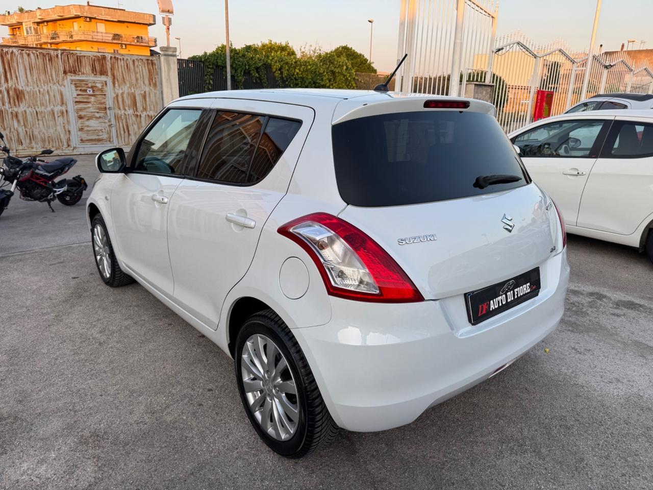 Suzuki Swift 1.2 BENZINA 4x4 *FINANZIABILE*