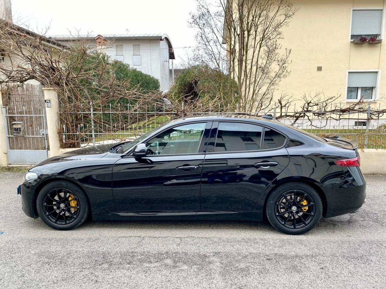 Alfa Romeo Giulia 2.2 Turbodiesel 180 CV AT8 Super