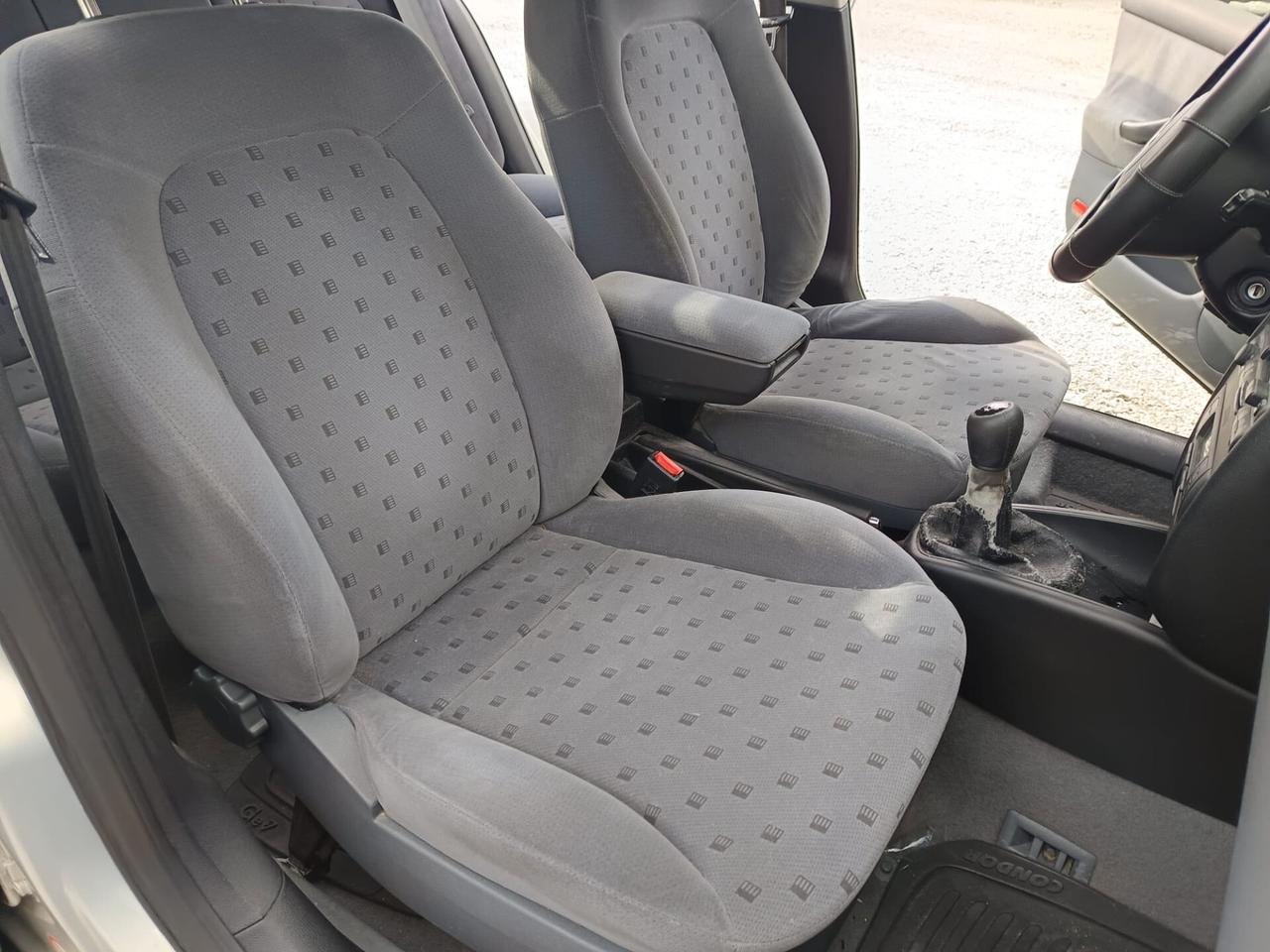 Seat Toledo 1.9 TDI/110 CV cat Signo