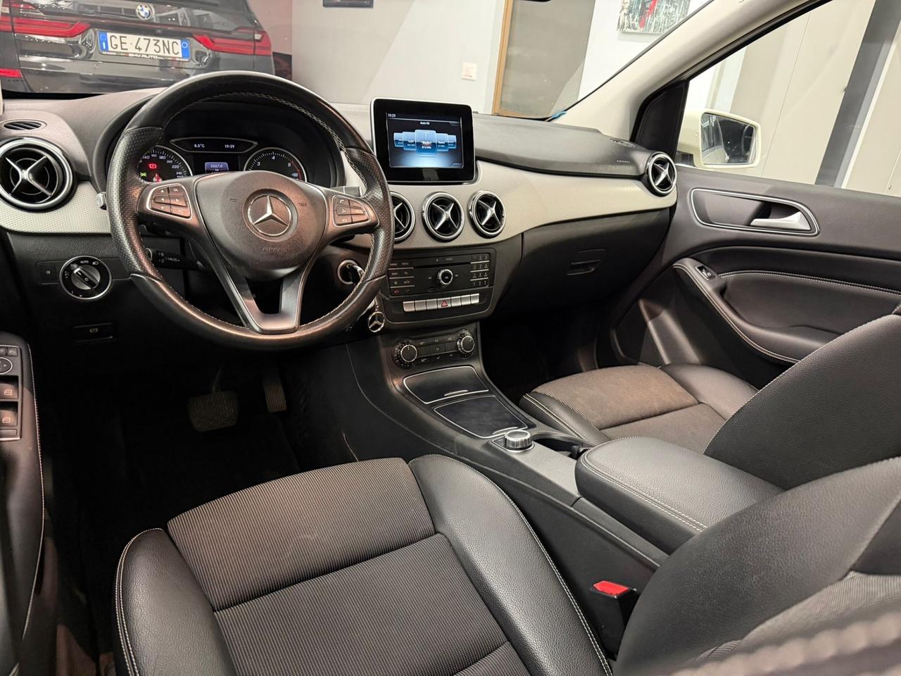Mercedes-benz B 180 d Automatic Premium
