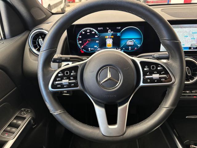MERCEDES-BENZ GLB 200 d Automatic Sport Plus