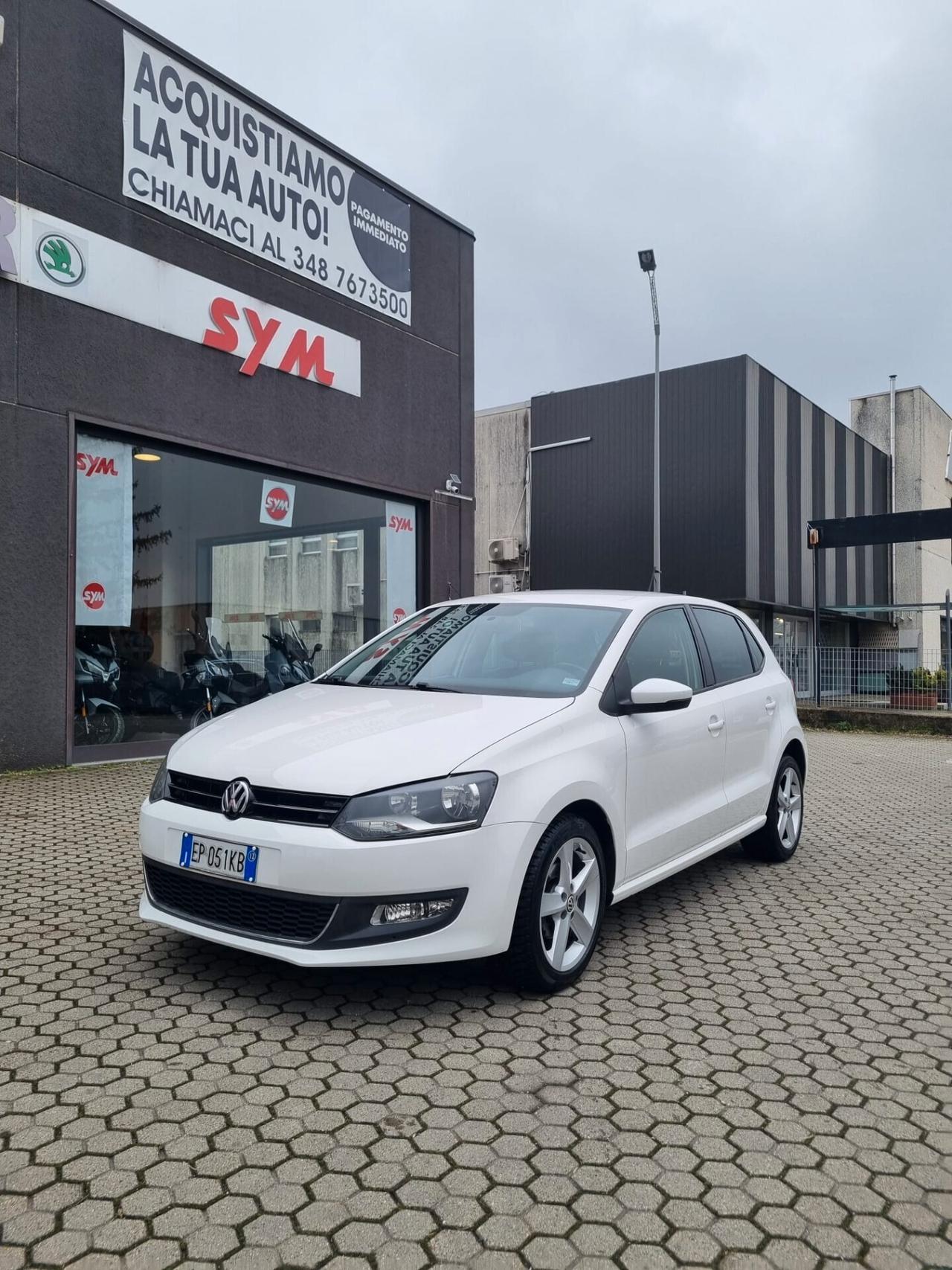 Volkswagen Polo 1.4 5 porte Highline - Neopatentati