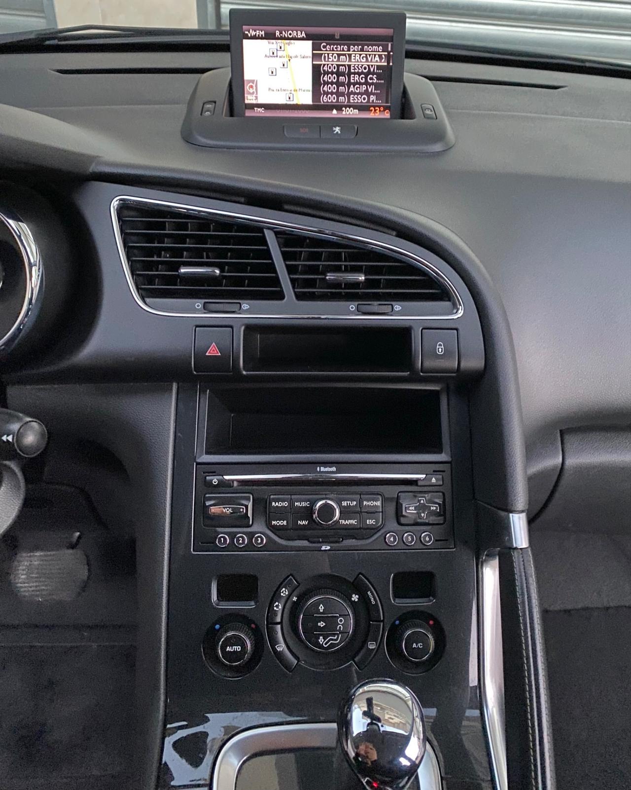 Peugeot 3008 1.6 e-HDi 112cv AUTOMATICA “Allure”