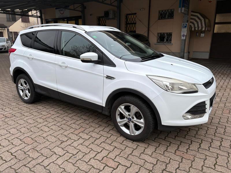 Ford Kuga 2.0 tdci Titanium 2wd s&s 120cv E6 OK NEOPATENTATO