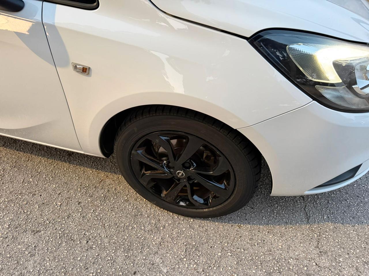 Opel Corsa 1.4 90CV GPL Tech 5 porte Innovation