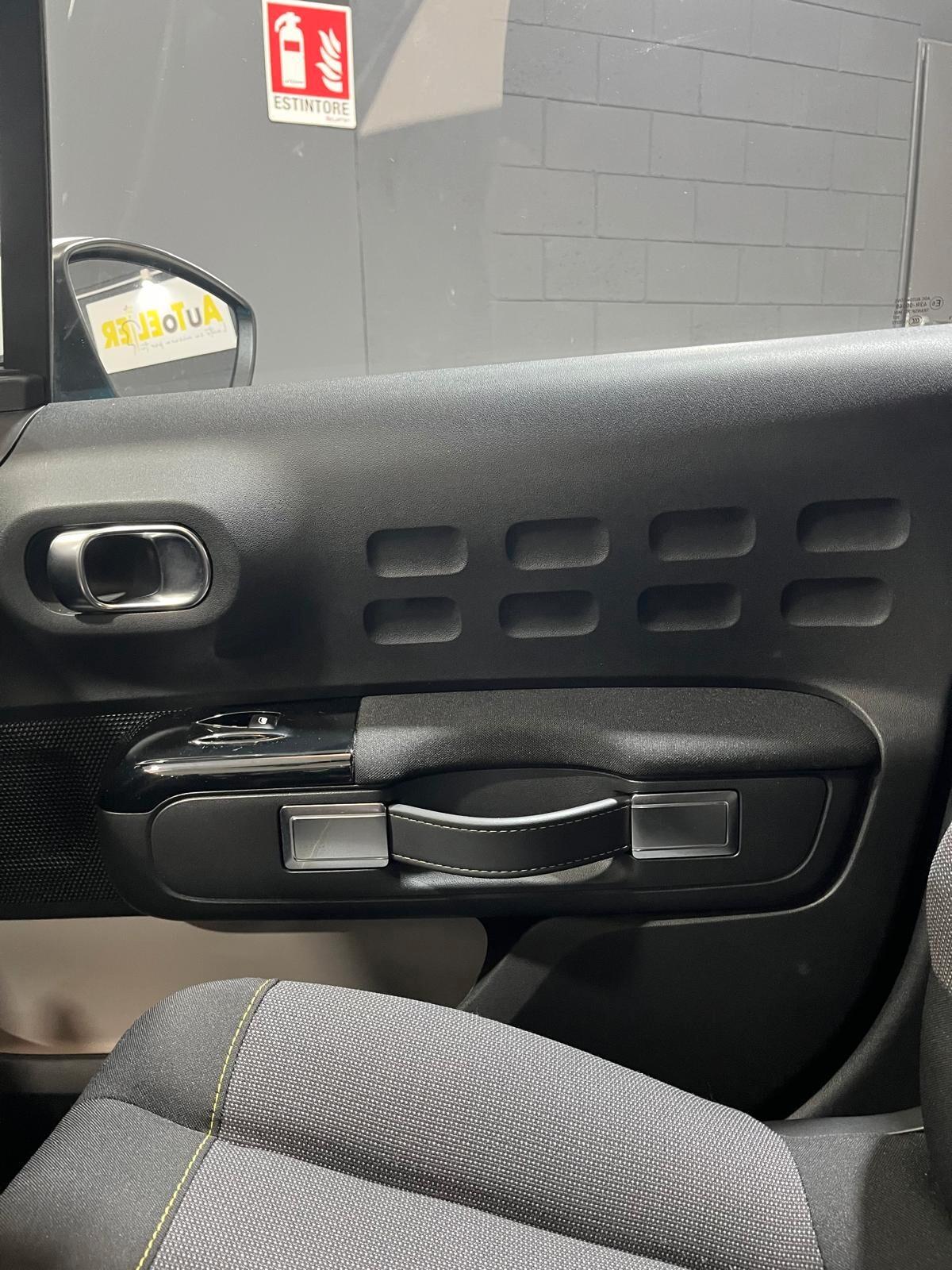 Citroen C3 PureTech 83 S&S Shine