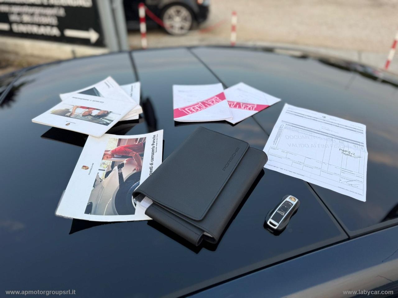 PORSCHE Panamera 4 PACK TECHART