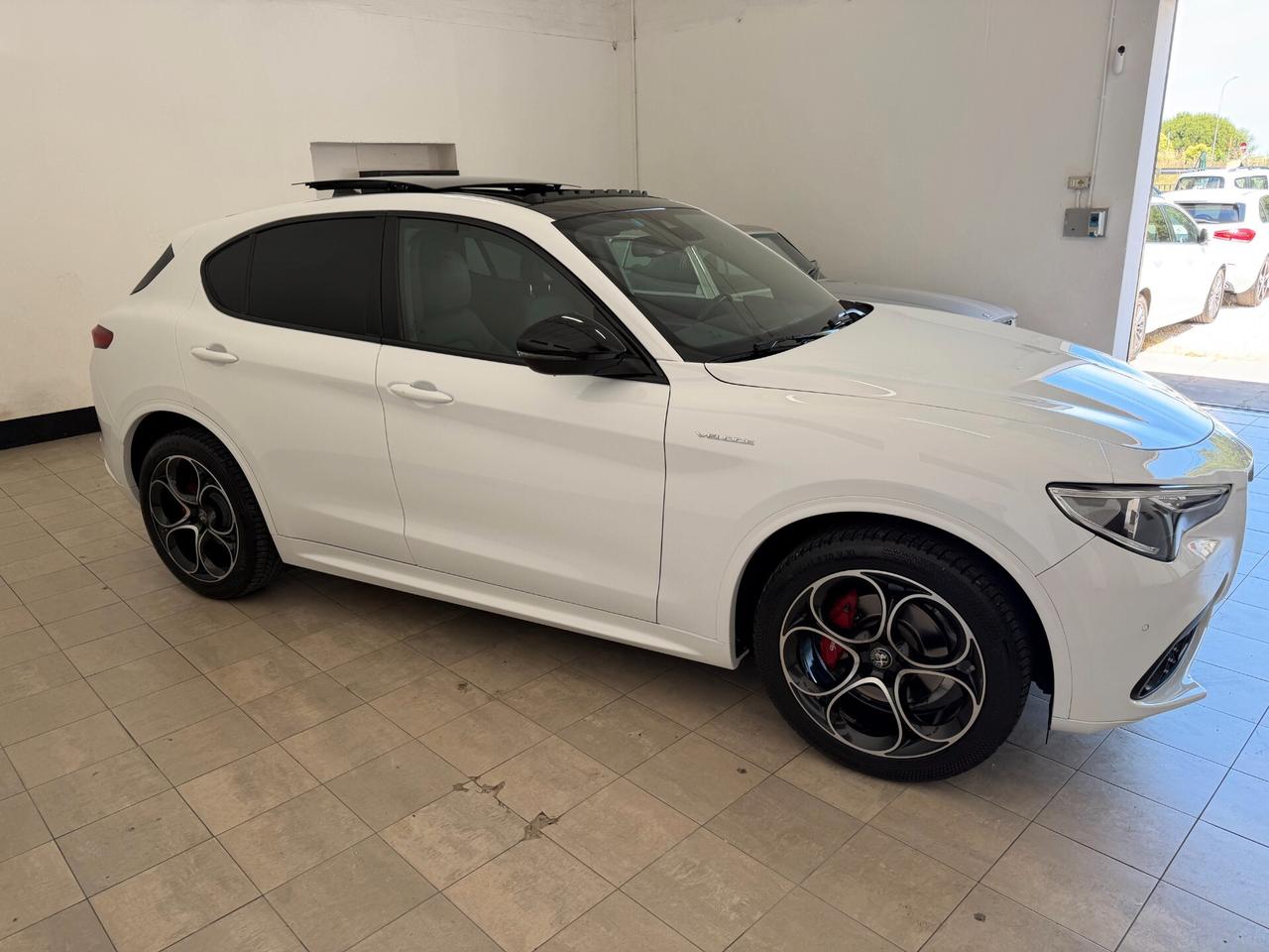Alfa Romeo 12/2022 Stelvio 2.2 Turbodiesel 210 CV AT8 Q4 Veloce