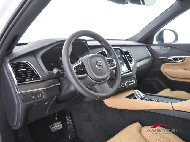 VOLVO XC90 T8 AWD ibrido plug-in Elettrica/Benzina Plus Dark