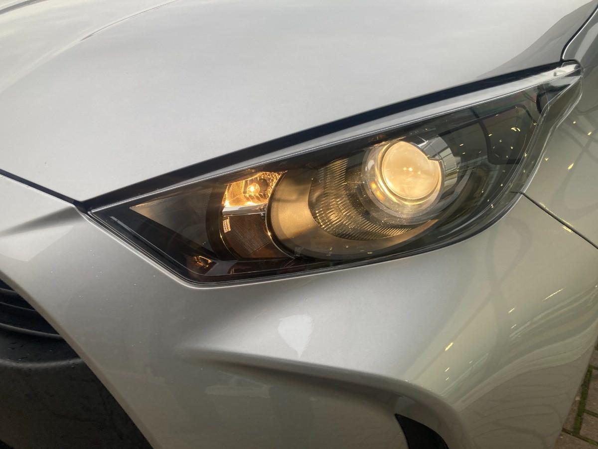 TOYOTA Yaris 1.5h Active