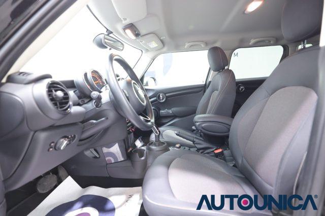 MINI Cooper 1.5 BUSINESS XL 5 PORTE AUTOMATICA