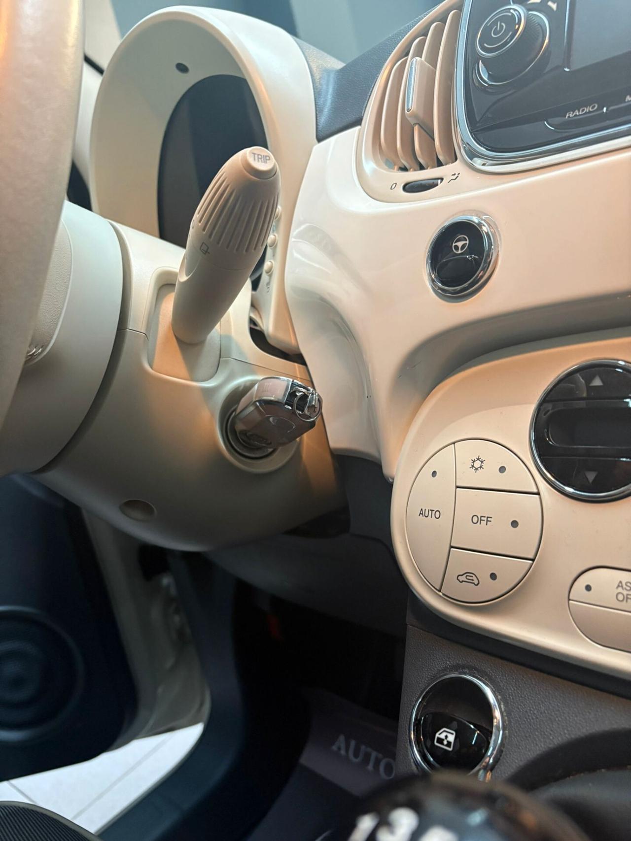 Fiat 500 1.2 Lounge(Tetto Panoramico e clima automatico)