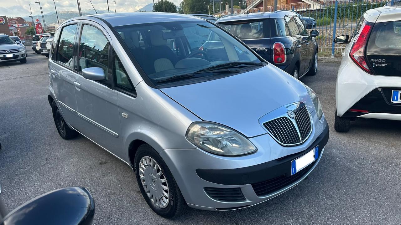 Lancia MUSA 1.3 Multijet 16V Oro