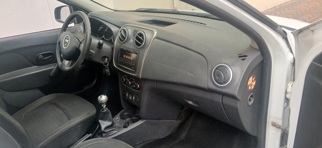 Dacia Nuova Sandero 1.2 GPL neopatentati
