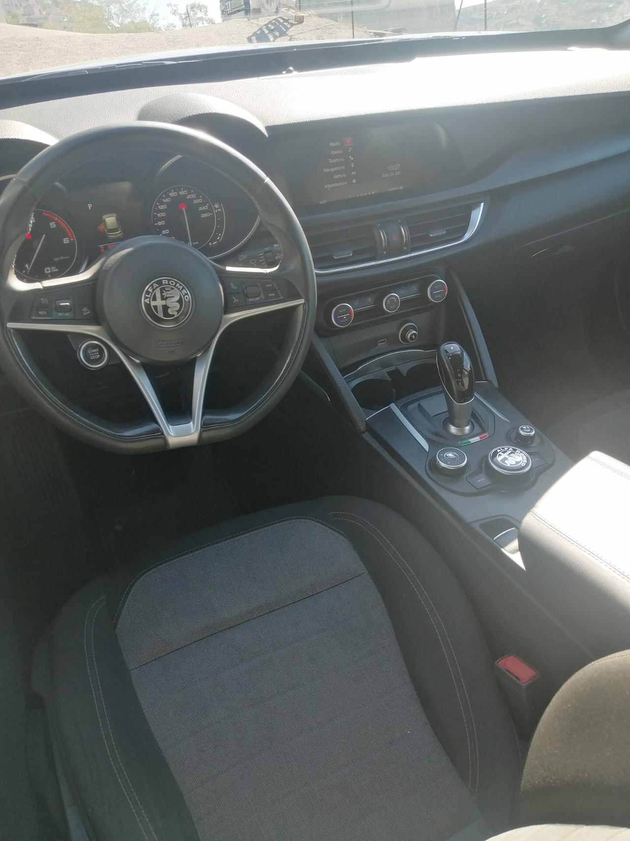 Alfa Romeo Stelvio 2.2 MJl 180 CV AT8 Super
