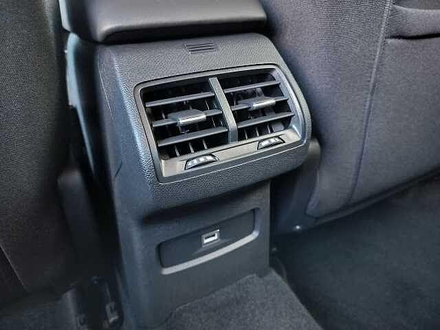 Citroen C4 Hybrid 136 e-DCS6 Plus *KM Ø*