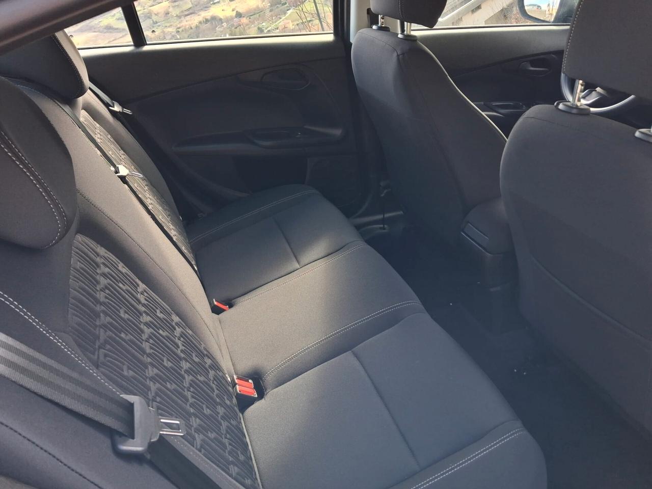 Fiat Tipo 1.6 Mjt S&S 4 SEDAN