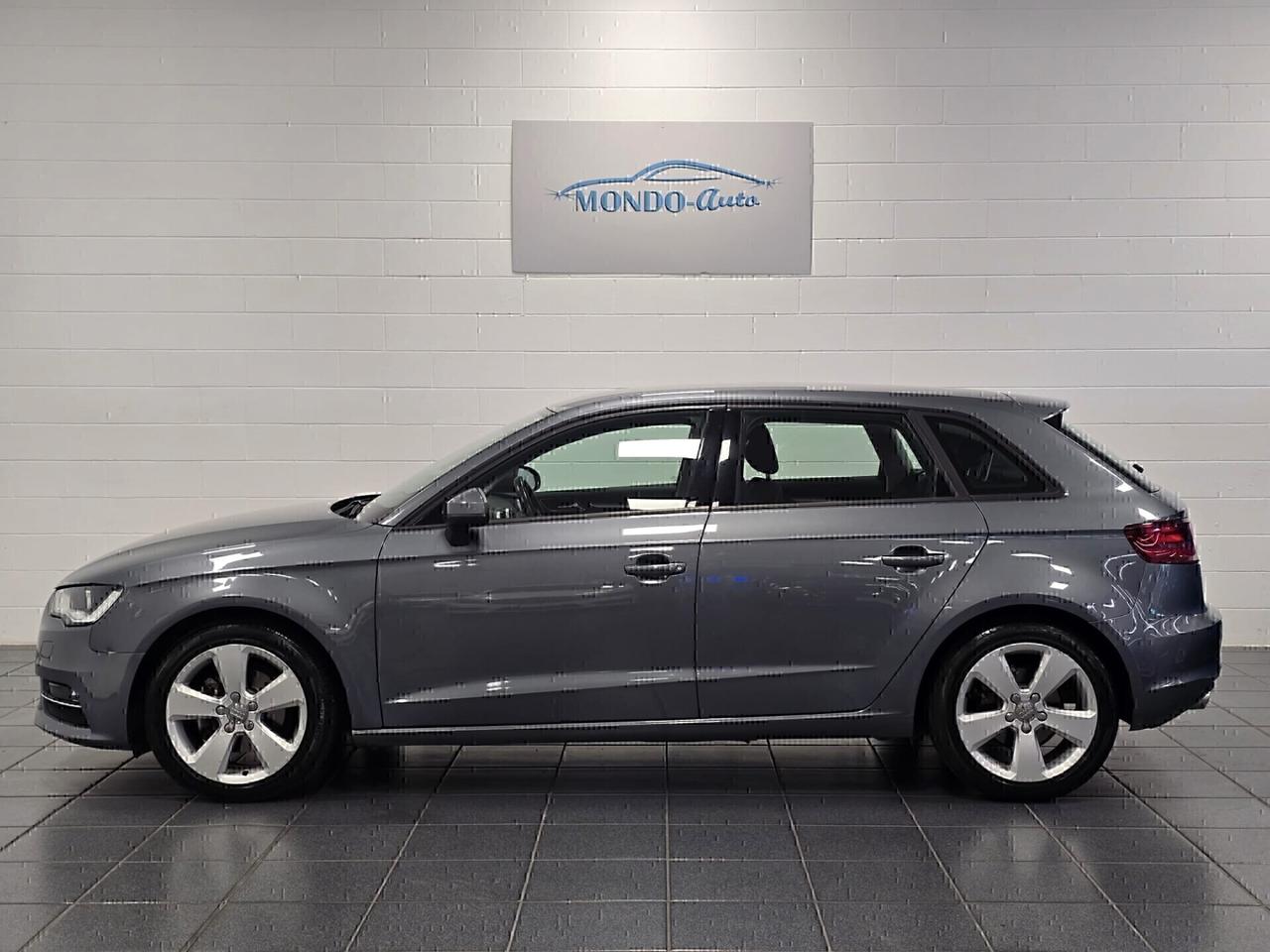 Audi A3 SPB 1.6 TDI 105 CV CR Ambition NEOPATENTATI.