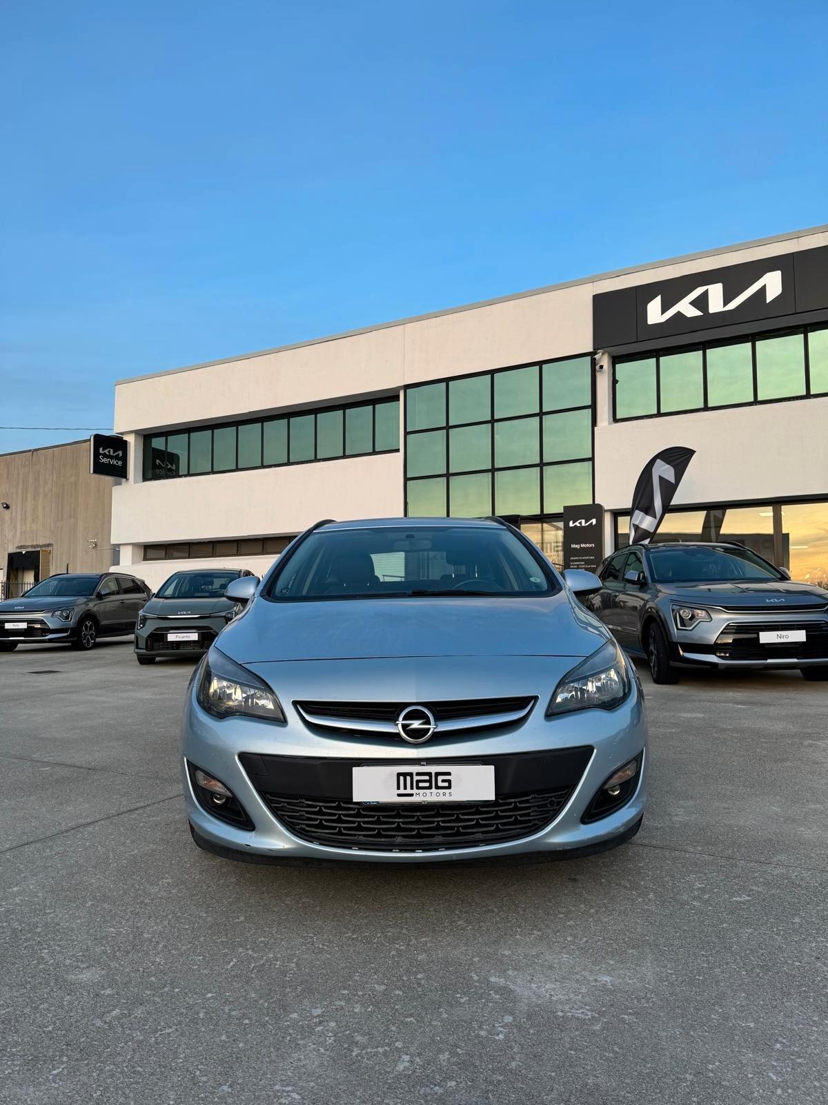 Opel Astra 1.6 CDTI EcoFLEX S&S Sports Tourer Cosmo