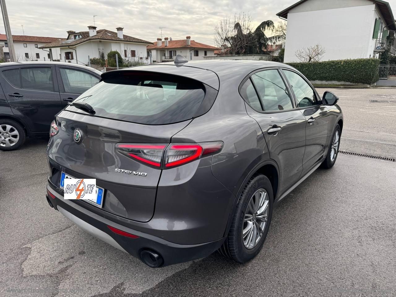 ALFA ROMEO Stelvio 2.2 T.diesel 210 CV AT8 Q4 Super NUOVO MODELLO