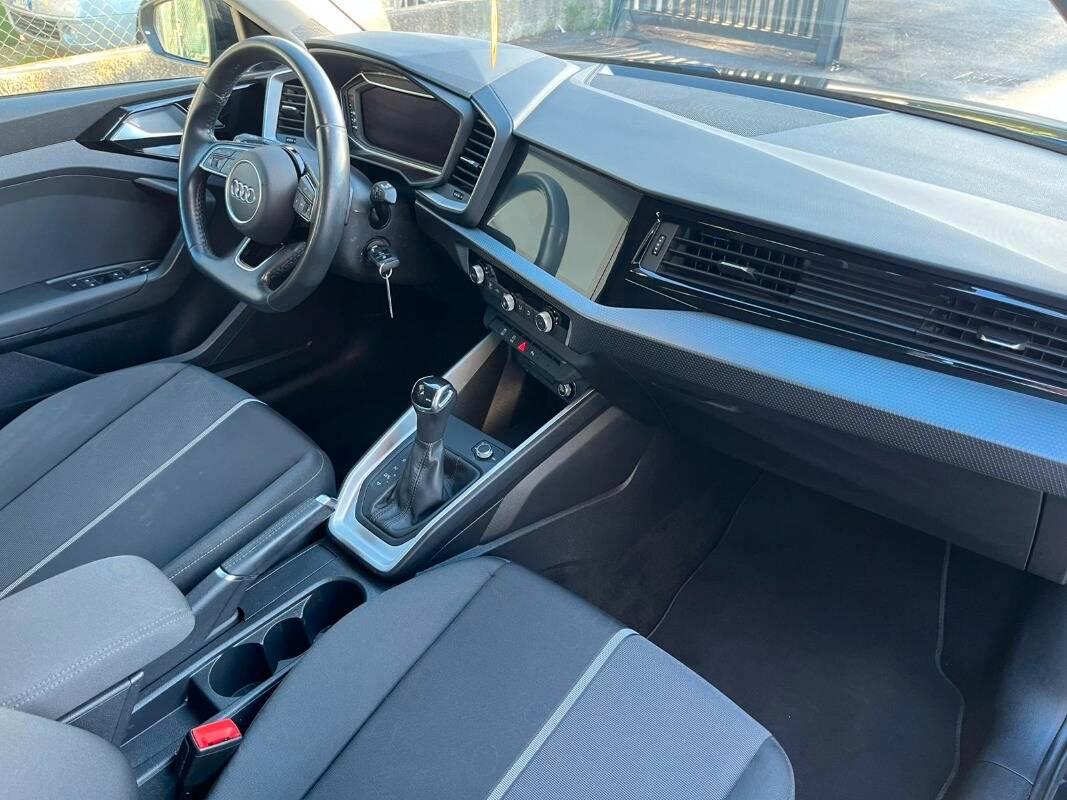 Audi A1 25 1.0 tfsi Admired s-tronic my20