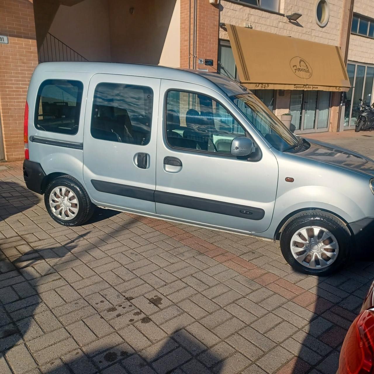 165.188KM NESSUN PROBLEMA KANGOO 1.2