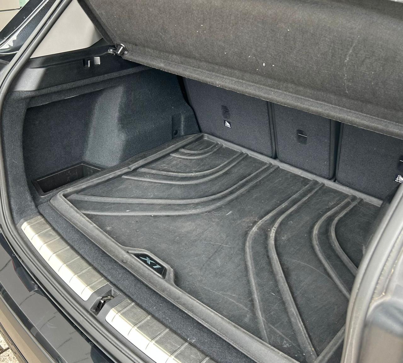 Bmw X1 xDrive18d Business
