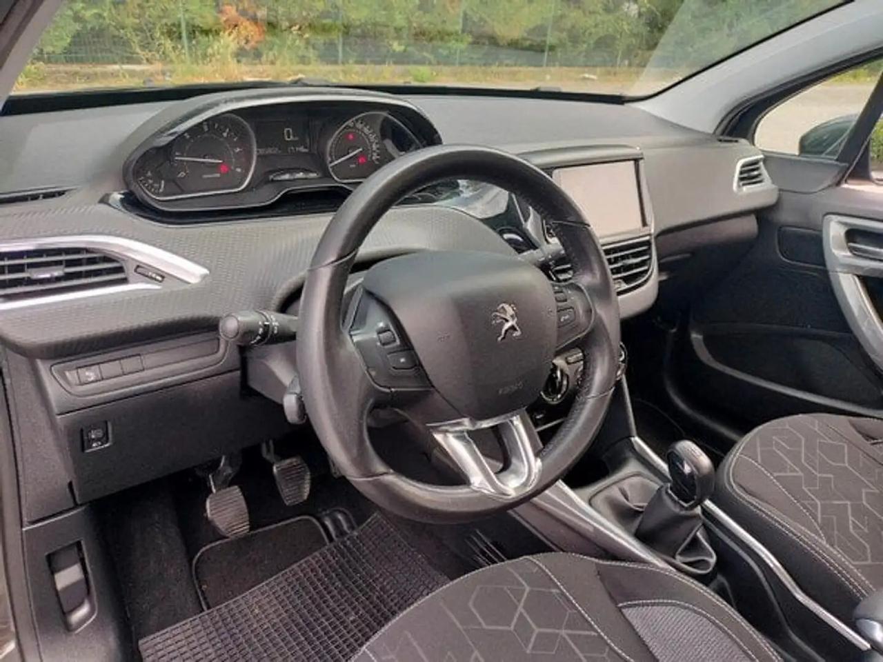 Peugeot 2008 BlueHDi 100 Active