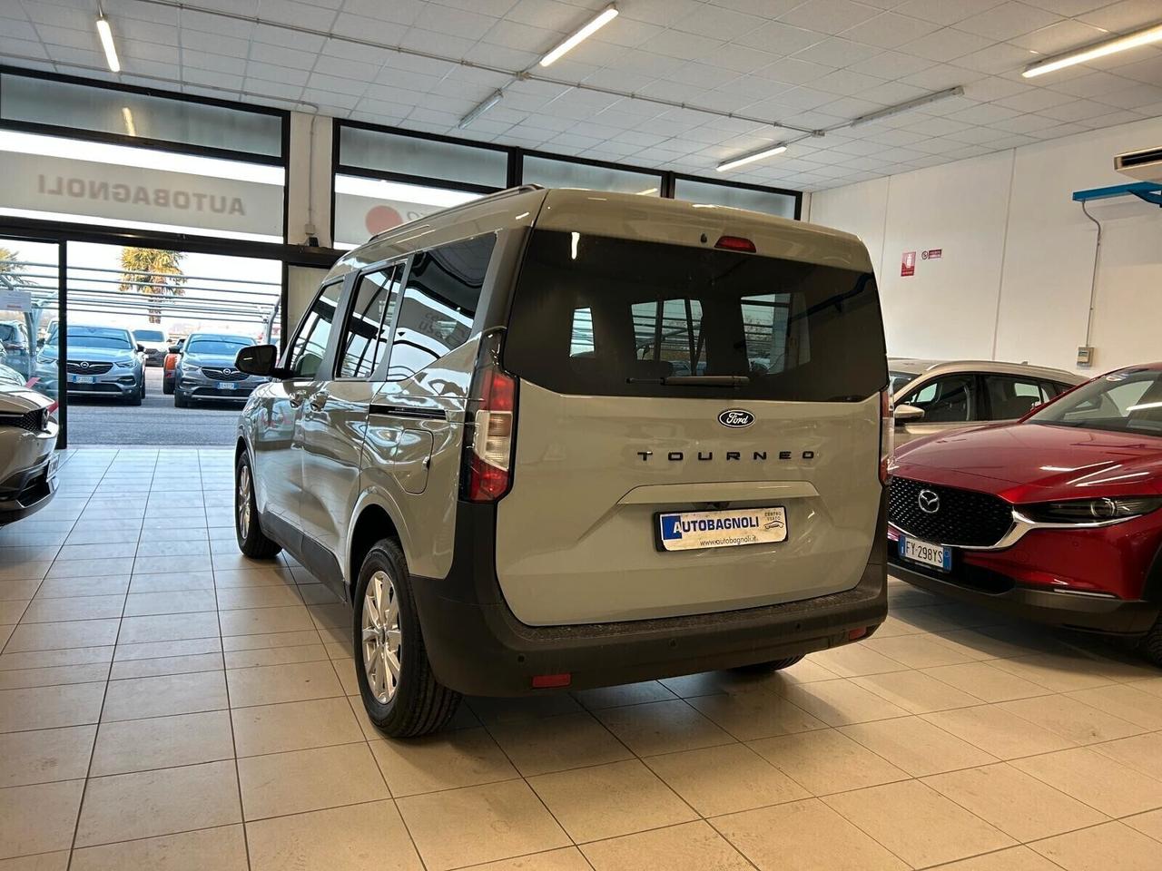 Ford Tourneo Courier TITANIUM 1.0 EcoBoost 6mt KM 0