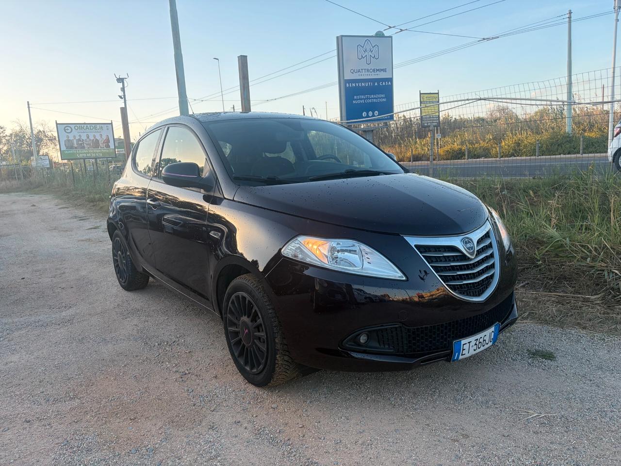 LANCIA YPSILON 1.2 115.000 KM ANNO 2013 GARANTITA