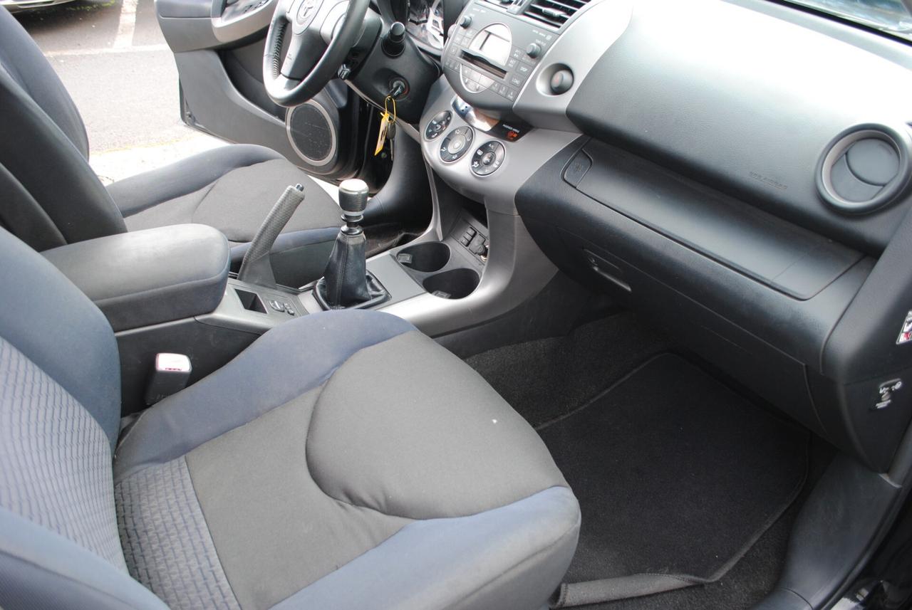 TOYOTA RAV 4 2.2 D-4D 136 CV