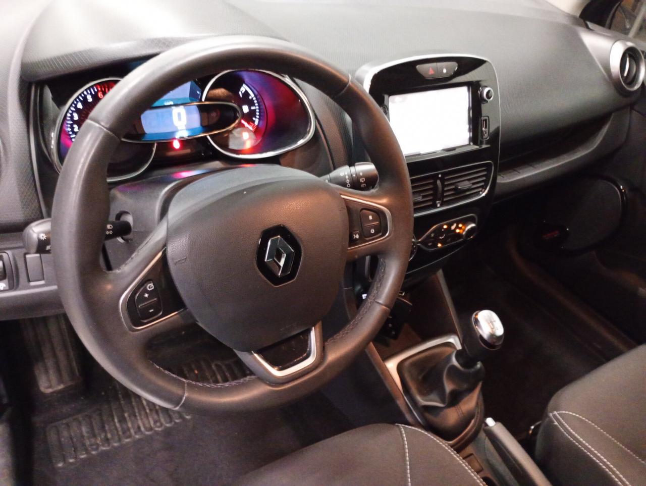 Renault Clio TCe 12V 90CV Start&Stop 5 porte LIMITED - NEOPATENTATI -