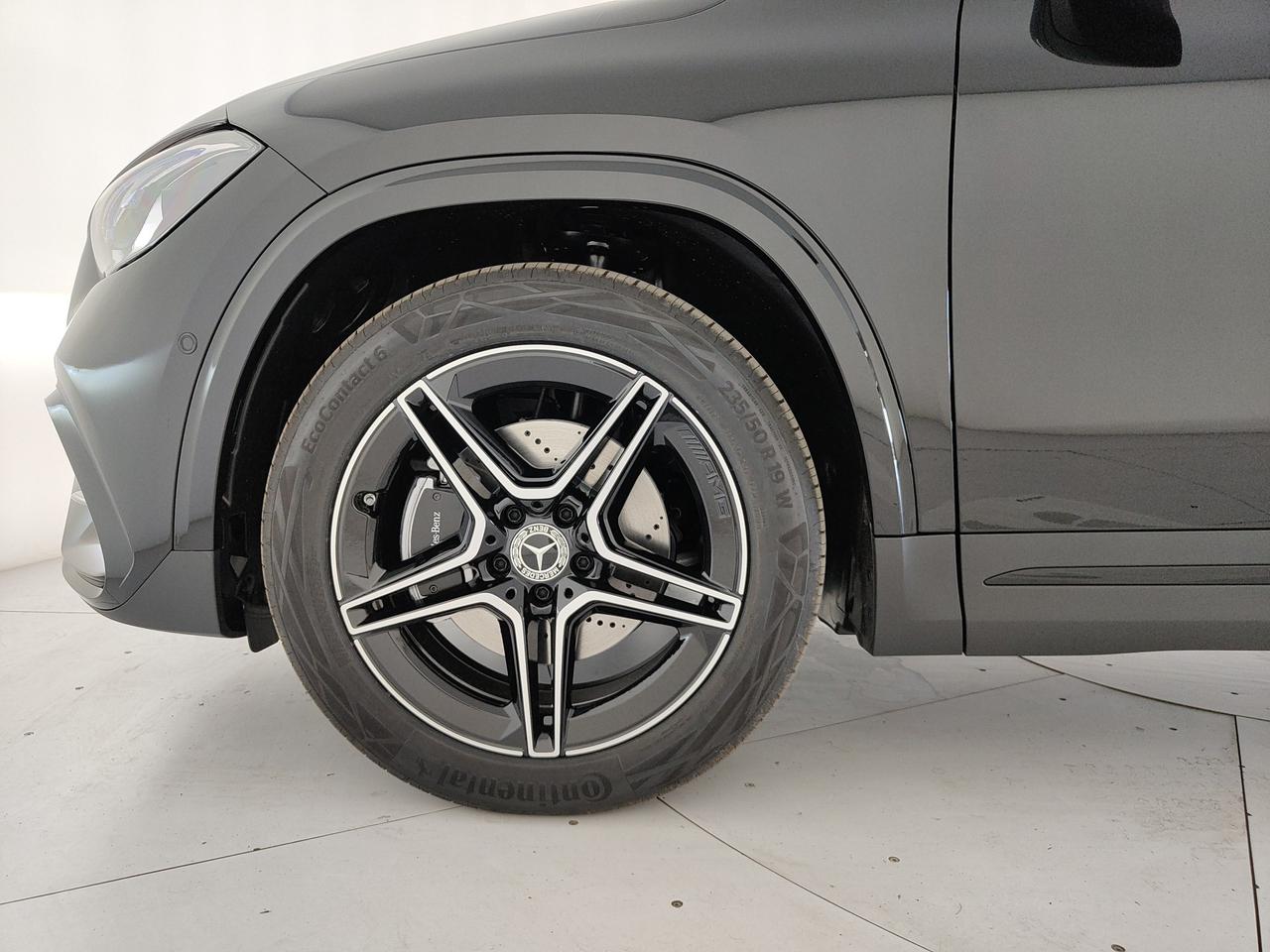 Mercedes-Benz GLA 180 d