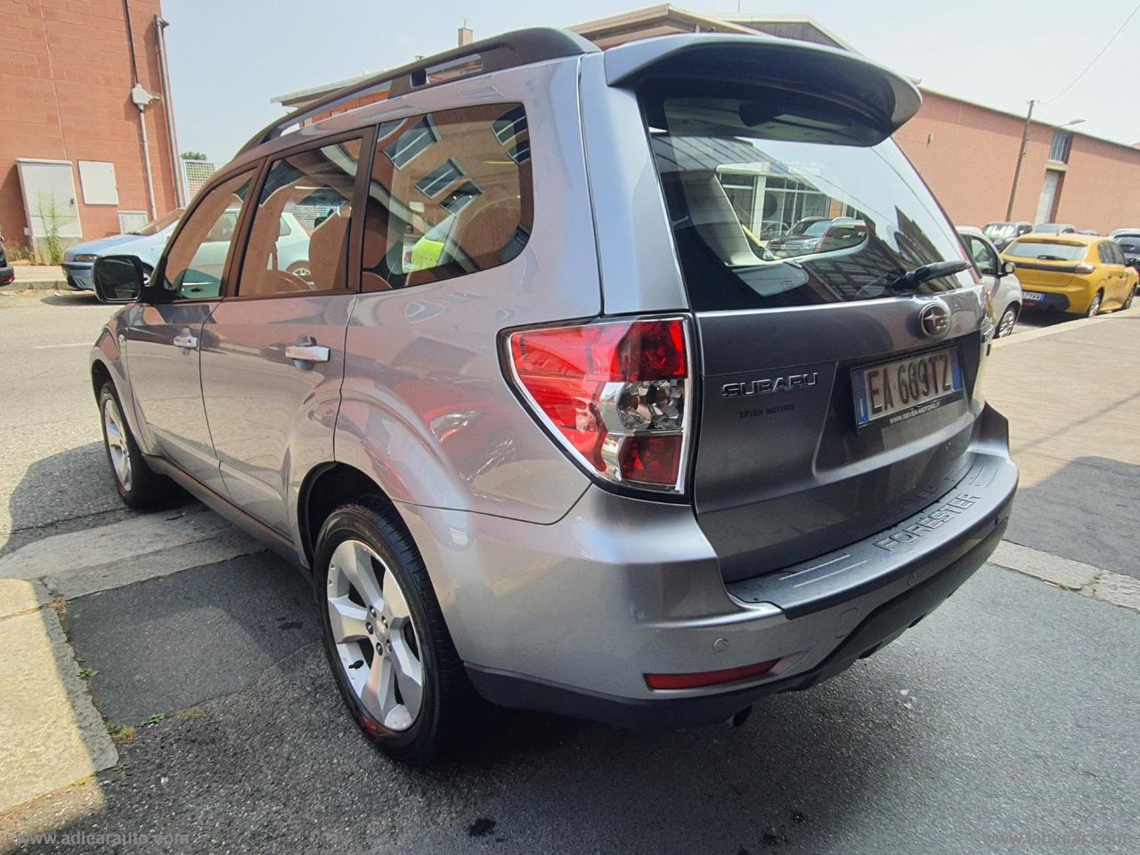SUBARU Forester 2.0D