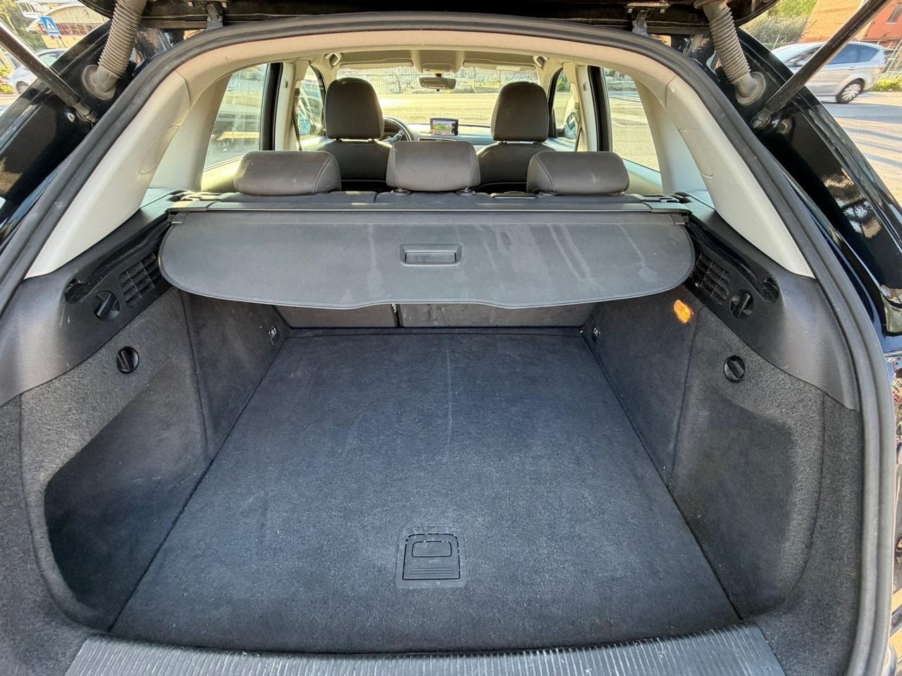 Audi Q3 2.0 TDI 150 CV Sport