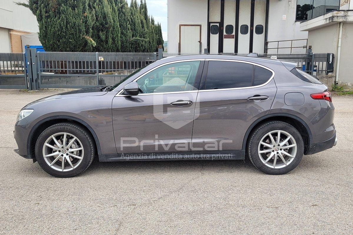 ALFA ROMEO Stelvio 2.0 Turbo 200 CV AT8 Q4 Executive