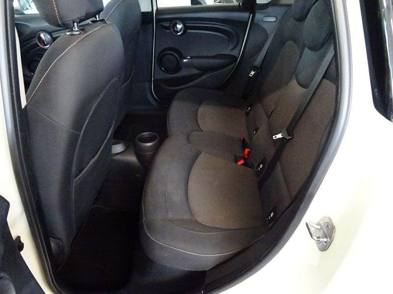 MINI Mini One D Business