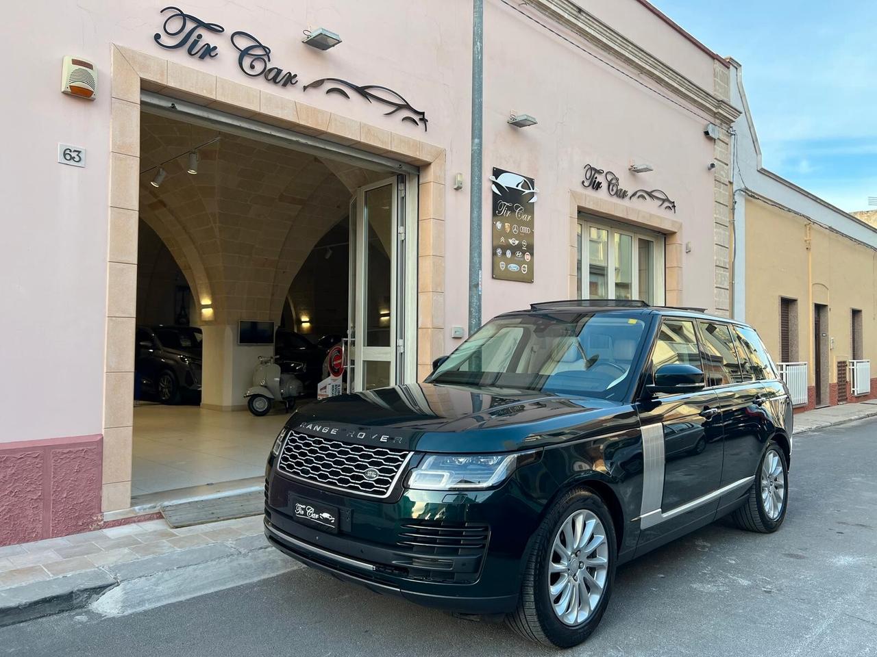 LAND ROVER RANGE ROVER VOGUE 3.0 V6 249CV 4X4 TETTO PELLE NAVI ANNO 2018