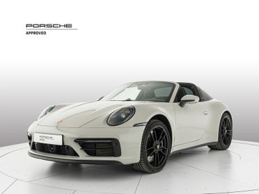 Porsche 911 targa 3.0 4 gts auto APPROVED 12 MESI