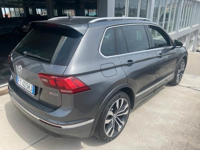 Volkswagen Tiguan 2.0 TDI SCR DSG 4MOTION Sport BMT