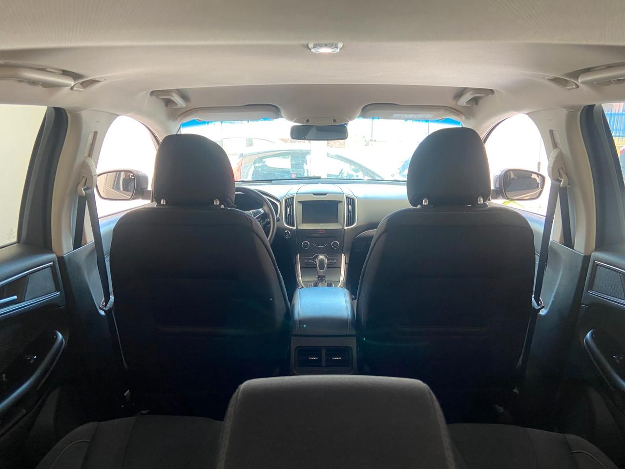 Ford Edge titanium 210 cv