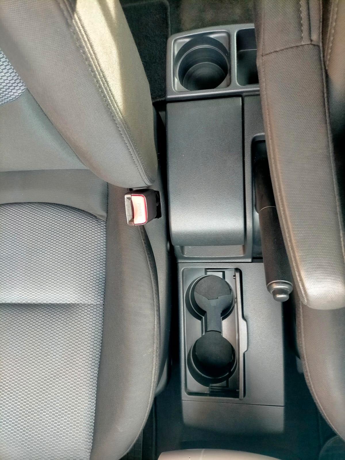 Mazda 5 2.0 MZ-CD 16V 110CV 7 POSTI