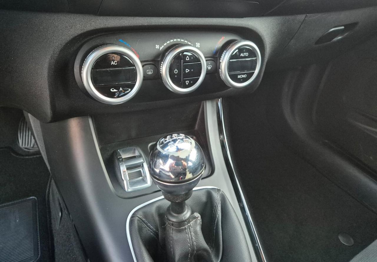 Alfa Romeo Giulietta 1.6 JTDm-2 105 CV