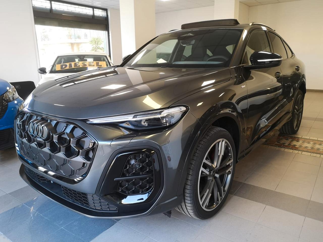 AUDI Q5 Sportback 40 TDI quattro S-tronic S-line 2025