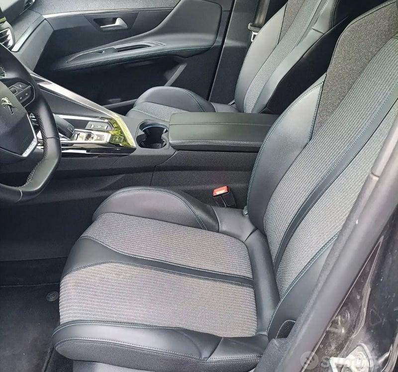 Peugeot 3008 3008 1.5 bluehdi Allure Pack s&s 130cv eat8