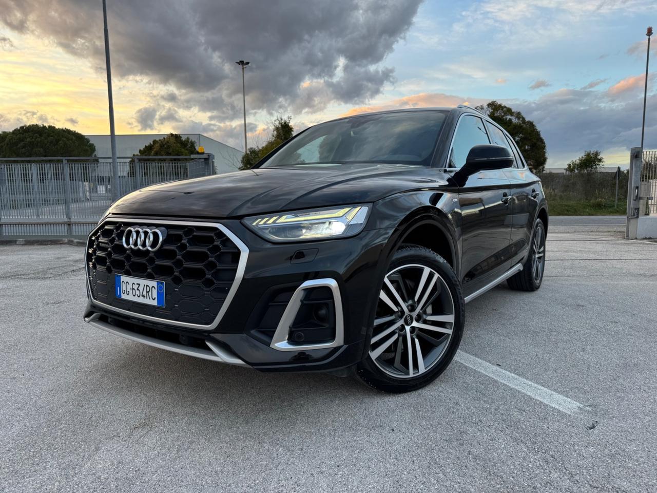 Audi Q5 55 TFSI e quattro S tronic line plus