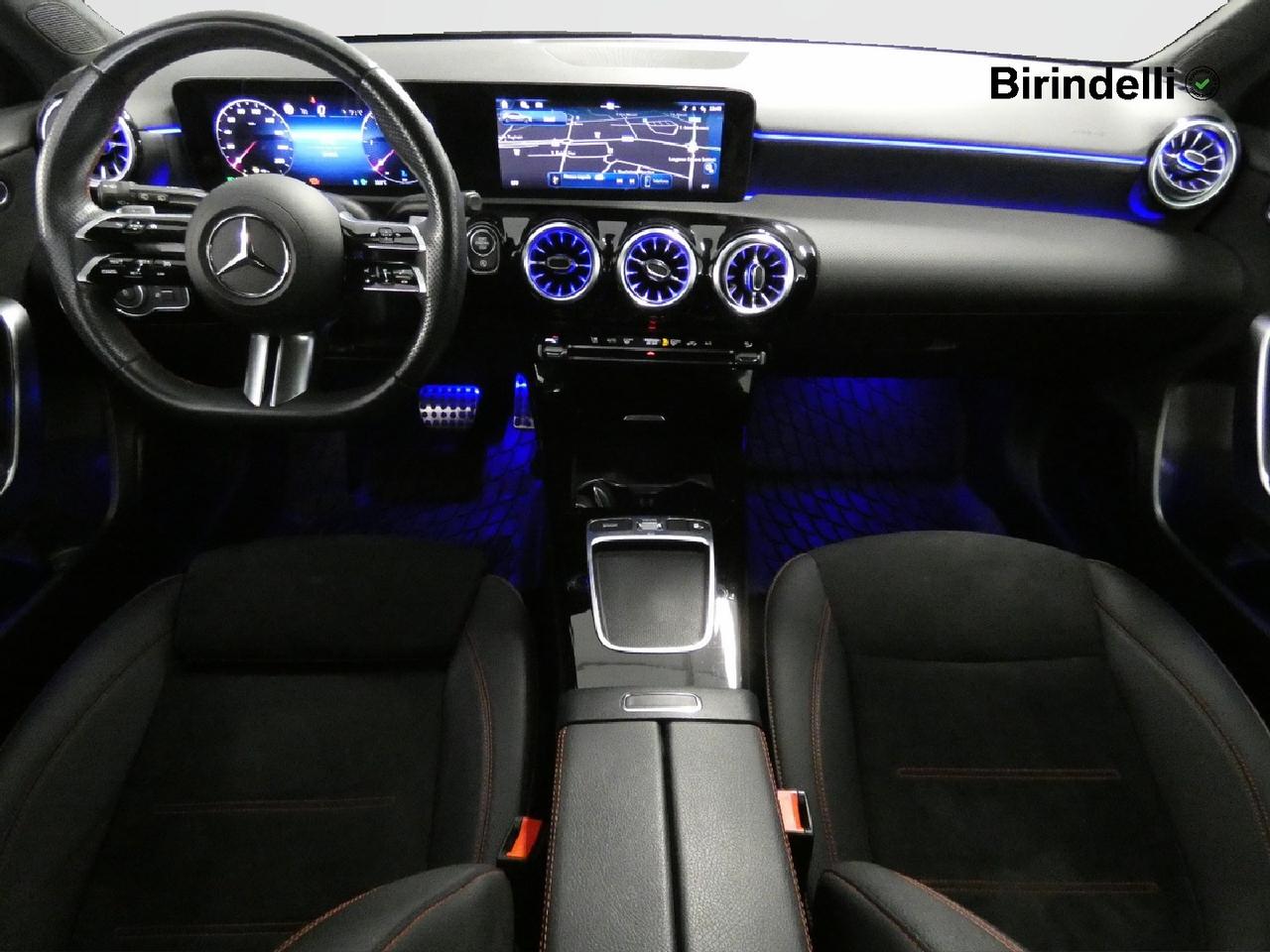 Mercedes-Benz Classe A (W177) - A 180 d Automatic AMG Line Premium